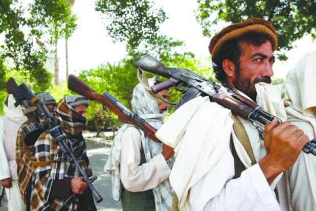 مخاوف من تحوّل الميليشيات المحلية إلى صداع جديد للحكومة الأفغانية
