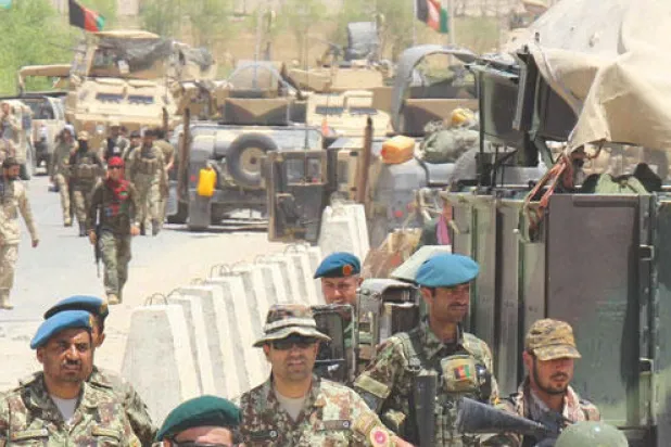 طالبان تزاحم «داعش» في التجنيد وتفتح «خطًا ساخنًا» للراغبين