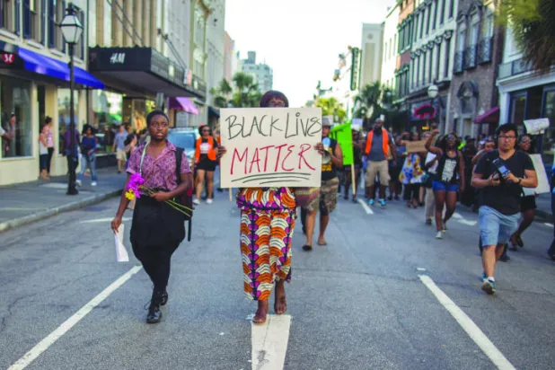 آلام العنصرية تتراكم لدى أميركيين سود.. من فيرغسون إلى تشارلستون