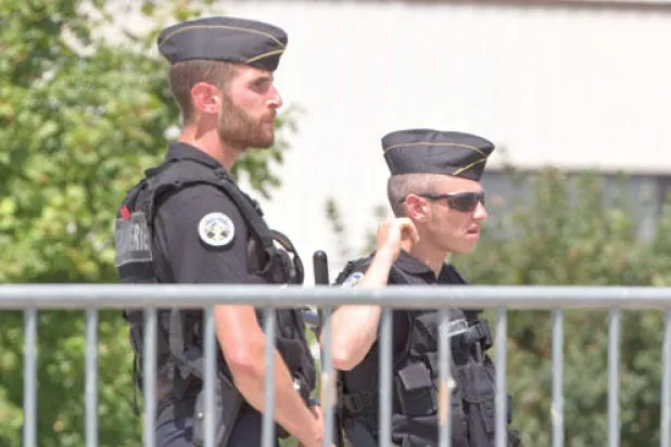 تفجيرات الجمعة تؤكد صعوبة توقع التهديد الإرهابي