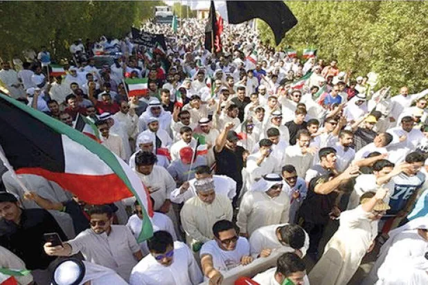 في الكويت.. هل ينزع المثقف فتيل العقول المفخخة؟