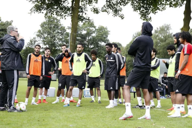 الشباب يستقبل الدفعة الأخيرة من لاعبيه في هولندا