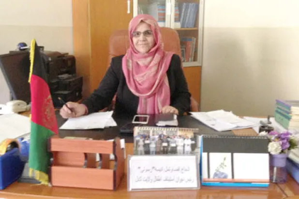 في سعيها لصنع فرصة تاريخية للمرأة.. قاضية أفغانية تصطدم بجدار التقاليد