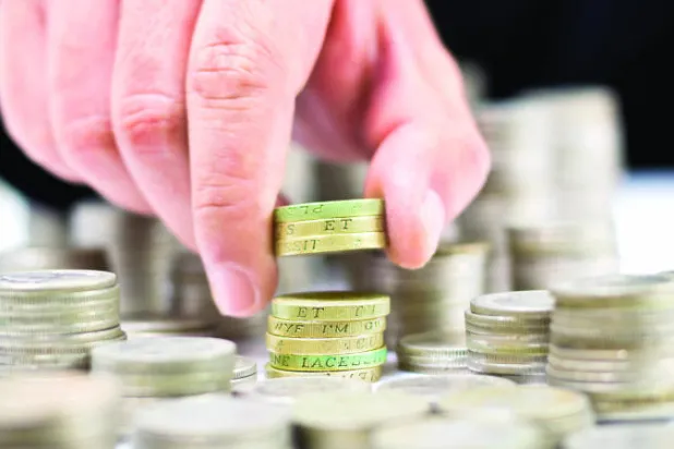 تسارع وتيرة نمو الاقتصاد البريطاني في الربع الثاني بفضل أداء قوي لقطاع الخدمات