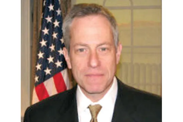 واشنطن تعين مبعوثًا جديدًا للملف السوري يتقن العربية والتواصل مع الصحافة