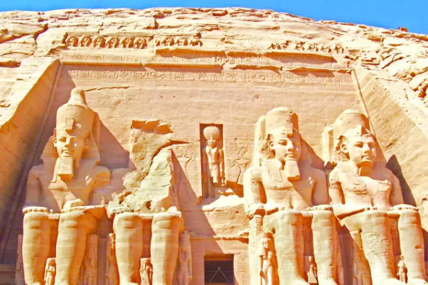 افتتاح معرض «رمسيس ملك الملوك» في إشبيلية بإسبانيا