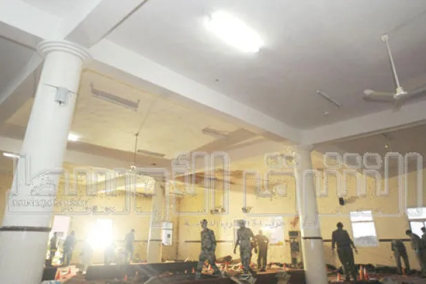 «داعشي» يفجر نفسه وسط المصلين في مسجد قوات الطوارئ بأبها