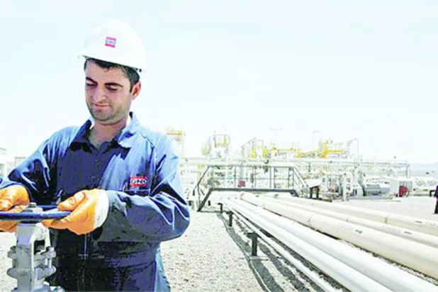 صراع النفط بين أربيل وبغداد يقرب العراق من هاوية التقسيم