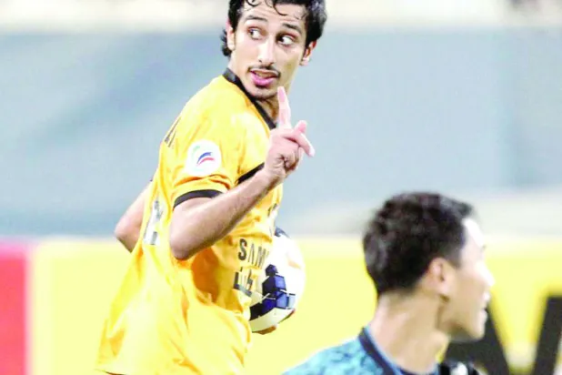 القادسية الكويتي يتوعد بتصعيد «دولي» بعد توقيع الحشان للشباب