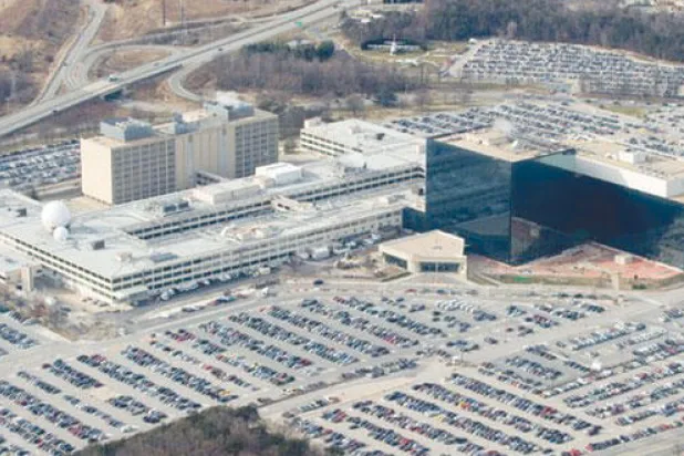 وثائق مسربة تكشف شركة اتصالات عملاقة ساعدت واشنطن في التجسس على الإنترنت