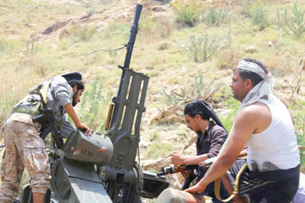 المقاومة تسيطر والمتمردون يرتكبون مجازر في تعز