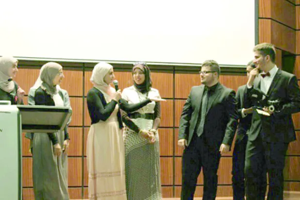 انفتاح على ثقافة الآخر أم غزو ثقافي؟