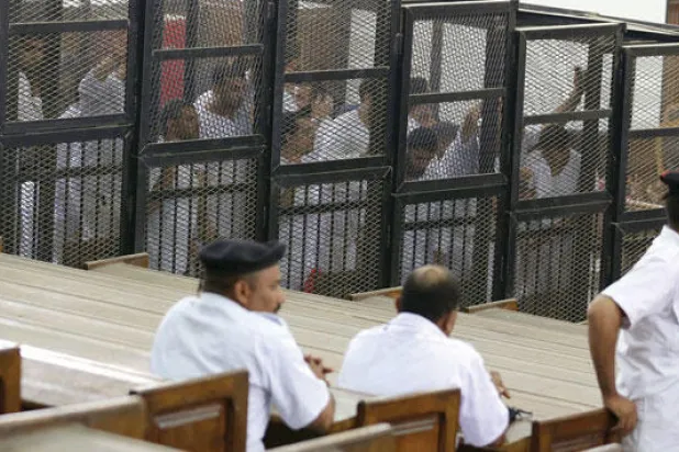 الأزهر يدعم حل الأحزاب الدينية في مصر