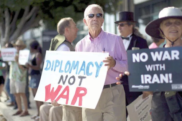 ضحايا هجمات إرهابية مولتها إيران يتوصلون إلى تسوية بملايين الدولارات