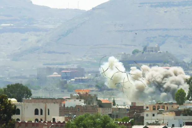 مقاومة تعز تكبّد الميليشيات خسائر فادحة وتحاصر الدفاع الجوي وتأسر قيادات حوثية بارزة