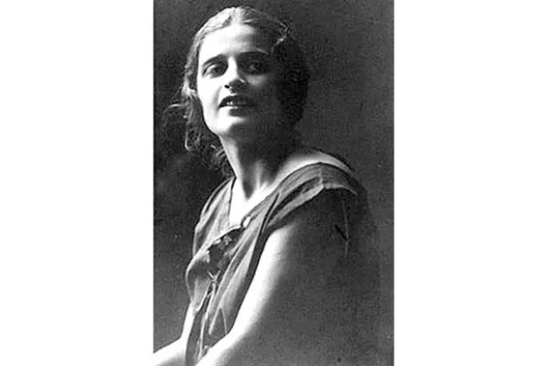 الفيلسوفة السينمائية آين راند: ما نوع العالم الذي نعيش فيه؟