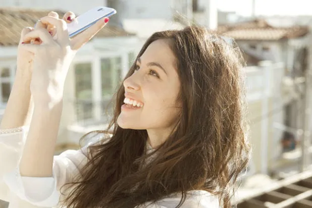 انتشار الصور والفيديوهات الرأسية على الشاشات الصغيرة