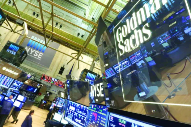 بعد 6 سنوات من أزمة الرهون.. البنوك الاستثمارية ما زالت تواجه تحديات كبيرة