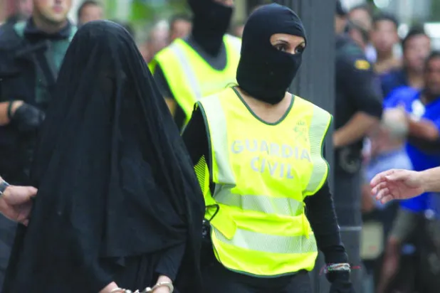 «سي آي إيه» تقر بوجود 30 ألف أجنبي من 100 دولة في صفوف «داعش»