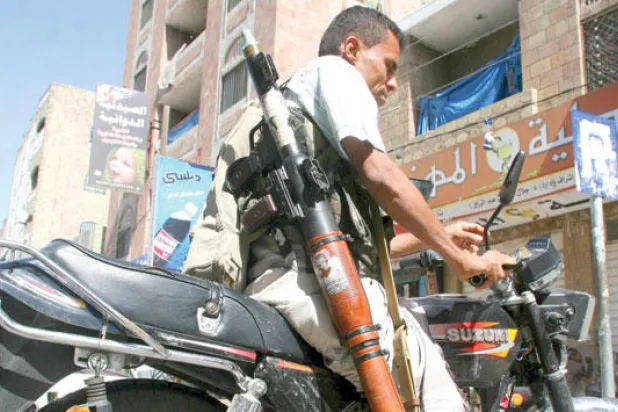 تعز: المقاومة تسيطر على البنك المركزي.. ومقتل وأسر العشرات من الحوثيين في الوازعية