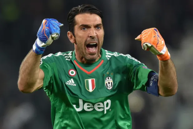 صحف إيطاليا تشن هجومًا على الـ«فيفا» بسبب «بوفون»