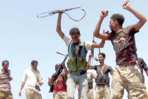 الجيش اليمني يحقق مكاسب جديدة على البحر الأحمر.. وهدفاه المقبلان المخا وتعز