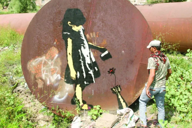 سكان في تعز لـ«الشرق الأوسط»: مدينتنا تحولت إلى سجن كبير