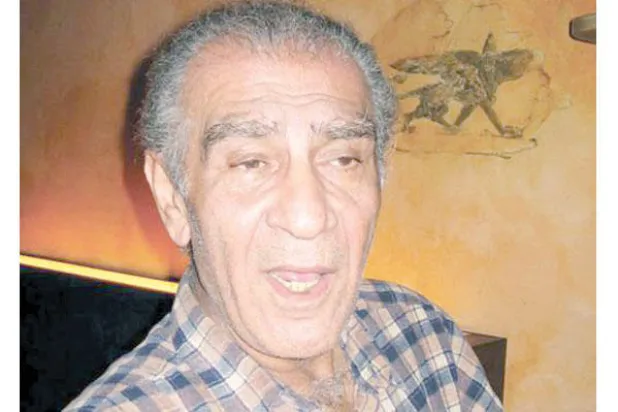 مؤيد الراوي.. حياة على الحافة