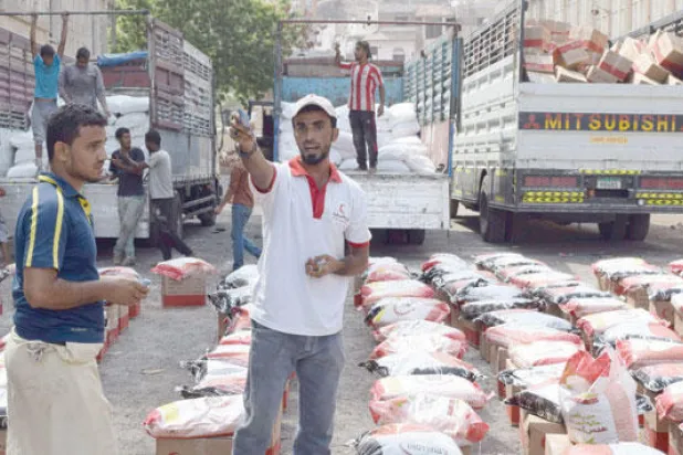 المقاومة تتقدم في تعز.. بعد تلقيها أسلحة عبر إنزال جوي