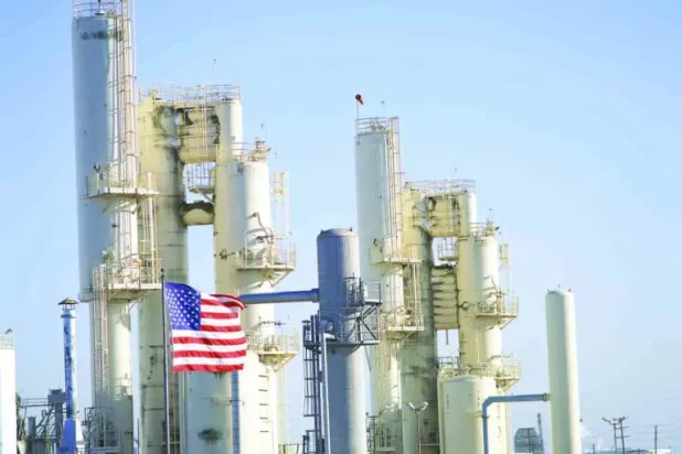 أميركا: انتقادات للجوء الكونغرس وأوباما إلى السحب من احتياطي النفط