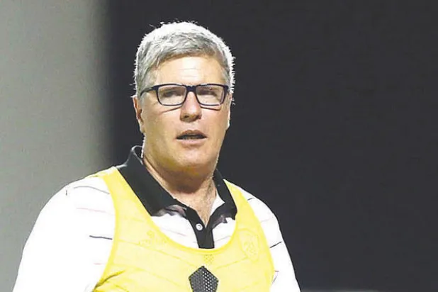 مساع شبابية لتجاوز الضائقة المالية