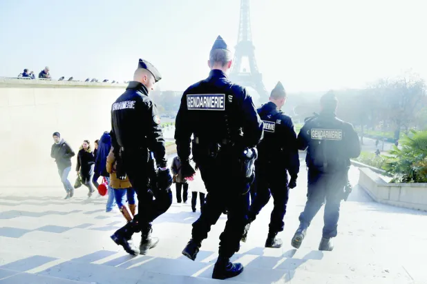 الفشل في وقف هجمات باريس يكشف ثغرات الأمن الأوروبي