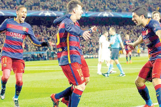 برشلونة فريق يصعب إيقافه.. ومانشستر يونايتد تصعب رؤيته