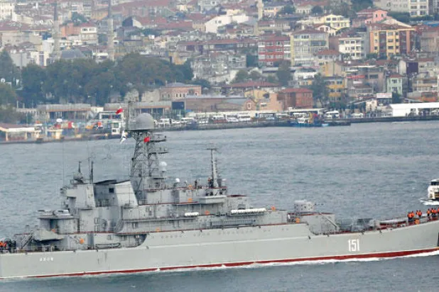 روسيا تقصف «داعش» بصواريخ من غواصة في المتوسط