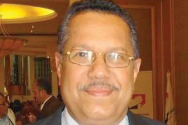 بن دغر لـ {الشرق الأوسط}: الروس أبلغوني بخطة لإخراج صالح