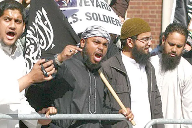 «أصوليو لندن»: «أبو رميثة» قيادي «المهاجرين» سفاح «داعش» الذي توعد بريطانيا