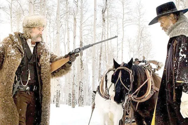 «الكارهون الثمانية».. يَقتلون ويُقتلون بعنف شديد‬