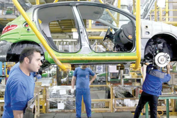 إيران «تحكم قبضتها» على الاستثمار الأجنبي بصفقات «حكومية حصرية»