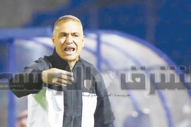 الشباب يفكر في التجديد للجبال