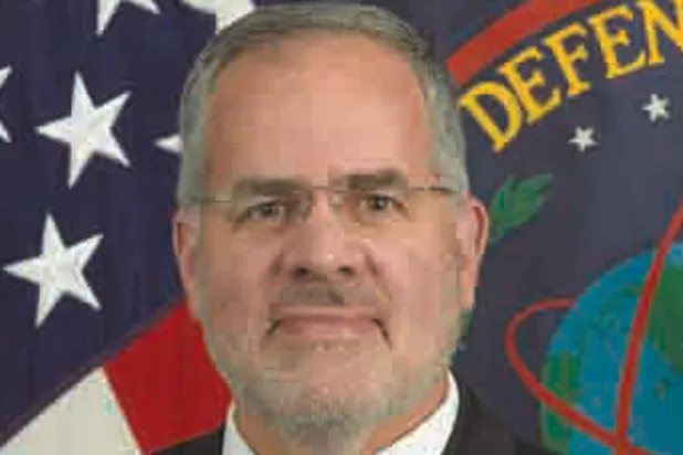 المدير السابق لاستخبارات البنتاغون: واشنطن بحاجة إلى إعادة التوازن في الشرق الأوسط