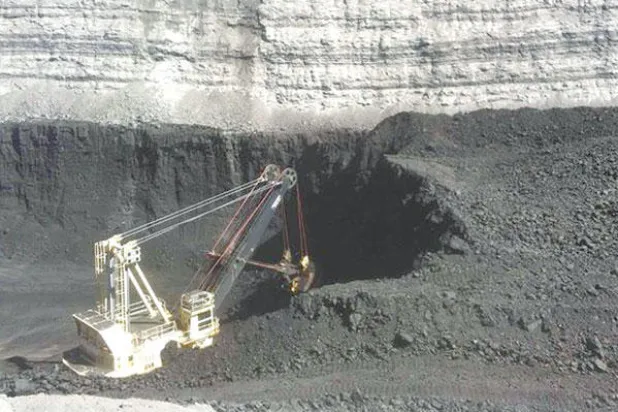 البنوك تحجم عن التمويل في ظل غموض مستقبل الفحم