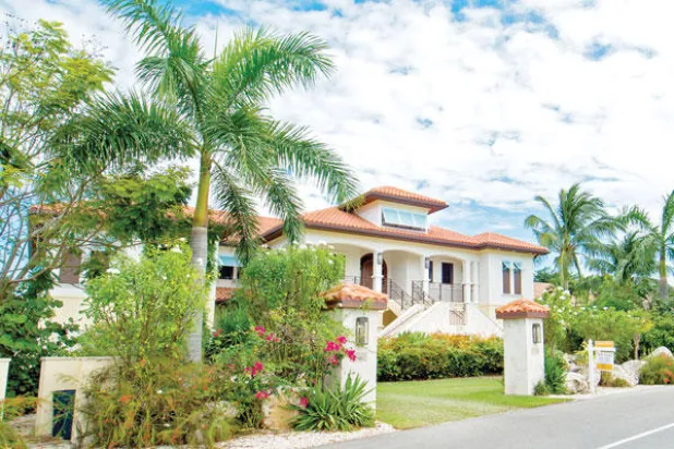 جزر كايمان تعود إلى الانتعاش العقاري عقب أعوام صعبة