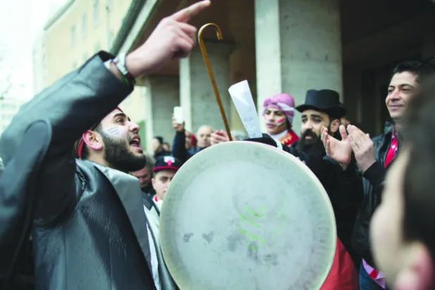 ألمانيا «ترشو» طالبي اللجوء لإقناعهم بالعودة إلى بلدانهم