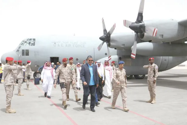 قائد مقاومة صنعاء لـ «الشرق الأوسط» : سلاح السلم والحسم جاهز والخيار بيد الانقلابيين