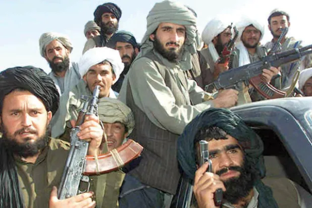 خلافات جديدة بين طالبان و«الحزب الإسلامي» تضعفهما معًا