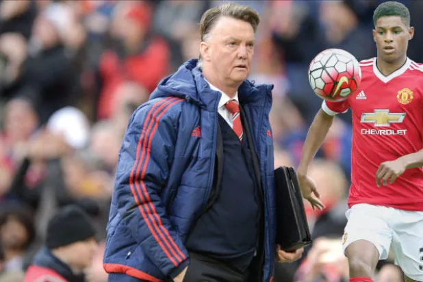 تأهل يونايتد إلى دوري الأبطال.. هل يضمن لفان غال البقاء؟