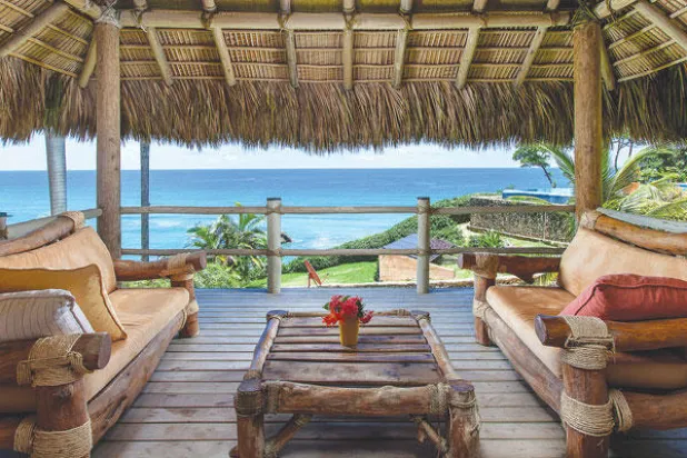 في الدومينيكان.. السكن وسط المحيط