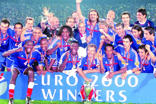 فرنسا تحصد لقب يورو 2000 («الشرق الأوسط»)