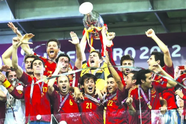 الإسبان على منصة التتويج في «يورو 2012» للمرّة الثانية على التوالي