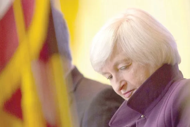 الفيدرالي يعيد التفكير في جدول رفع أسعار الفائدة